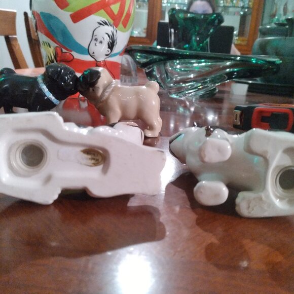 Vintage Black & White Bostone Terrier Dog Salt & Pepper Shakers - Picture 3 of 4